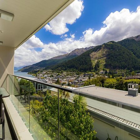 Stylish Haven Luxury Interiors In Prime Location Queenstown Exterior foto