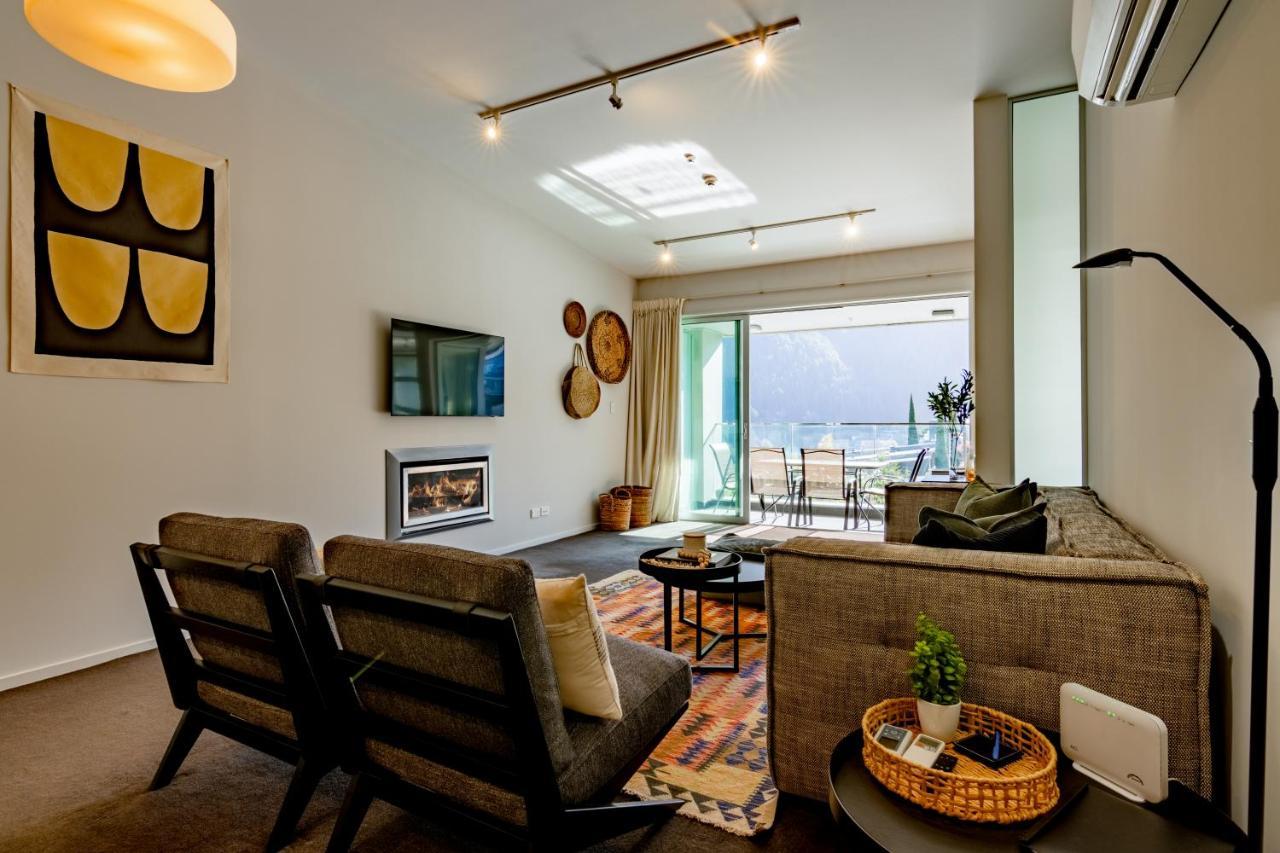 Stylish Haven Luxury Interiors In Prime Location Queenstown Exterior foto