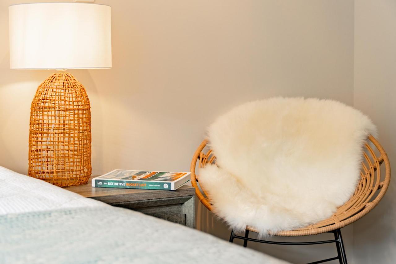 Stylish Haven Luxury Interiors In Prime Location Queenstown Exterior foto